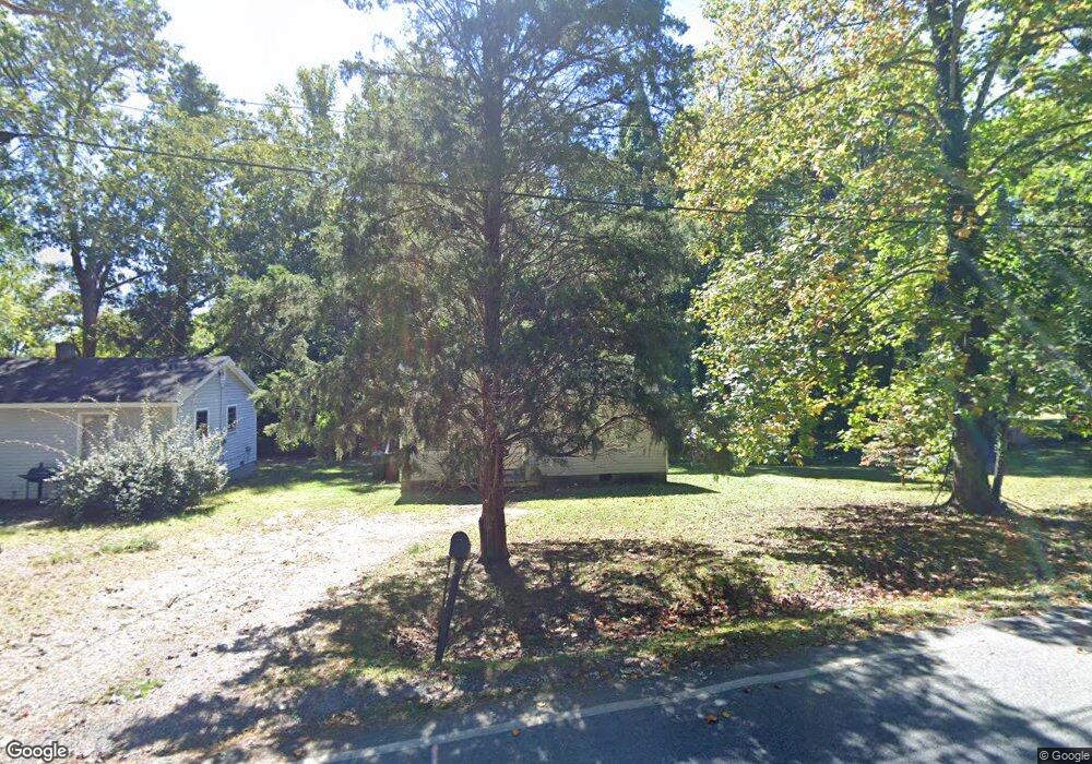 3004 Oakcrest Ave, High Point, NC 27260 - photo 1