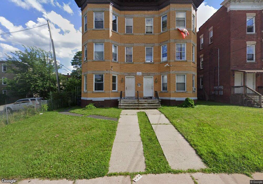 101 Shultas Place unit 103, Hartford, CT 06114 - photo 1