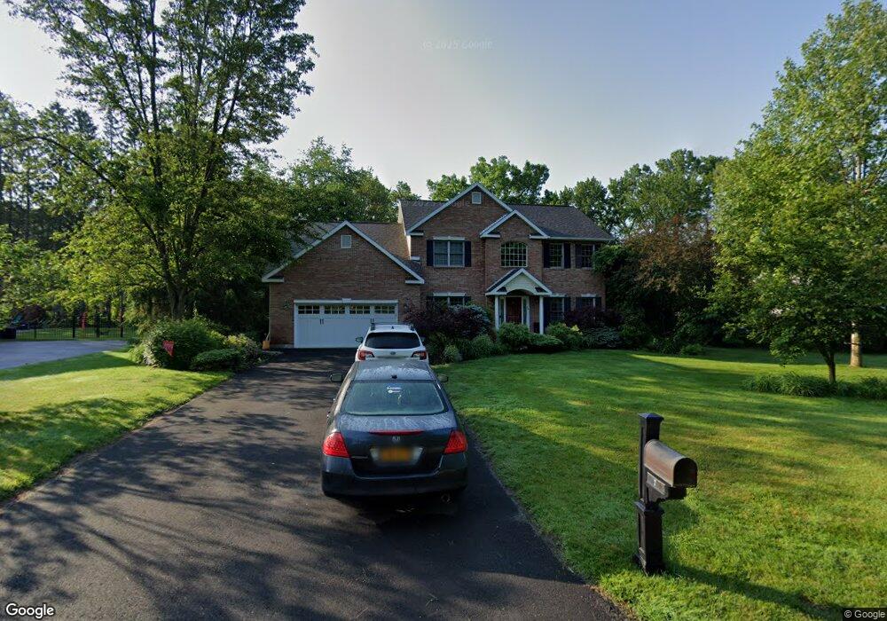 7 Pinecrest Dr, Schenectady, NY 12309 - photo 1