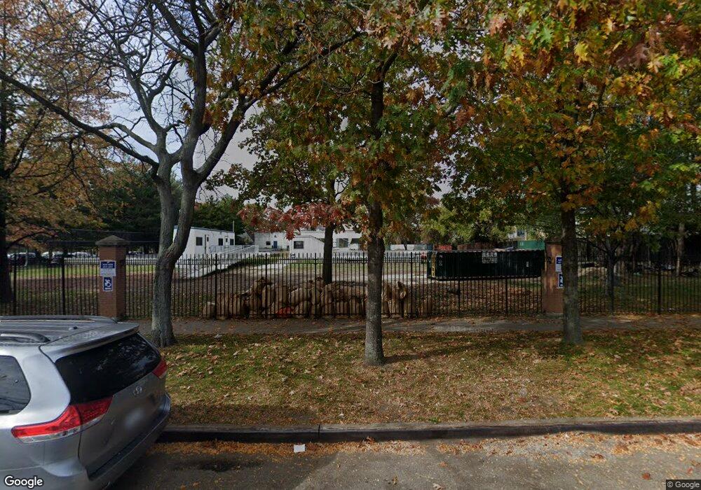 17705 Baisley Blvd, Jamaica, NY 11434 - photo 1