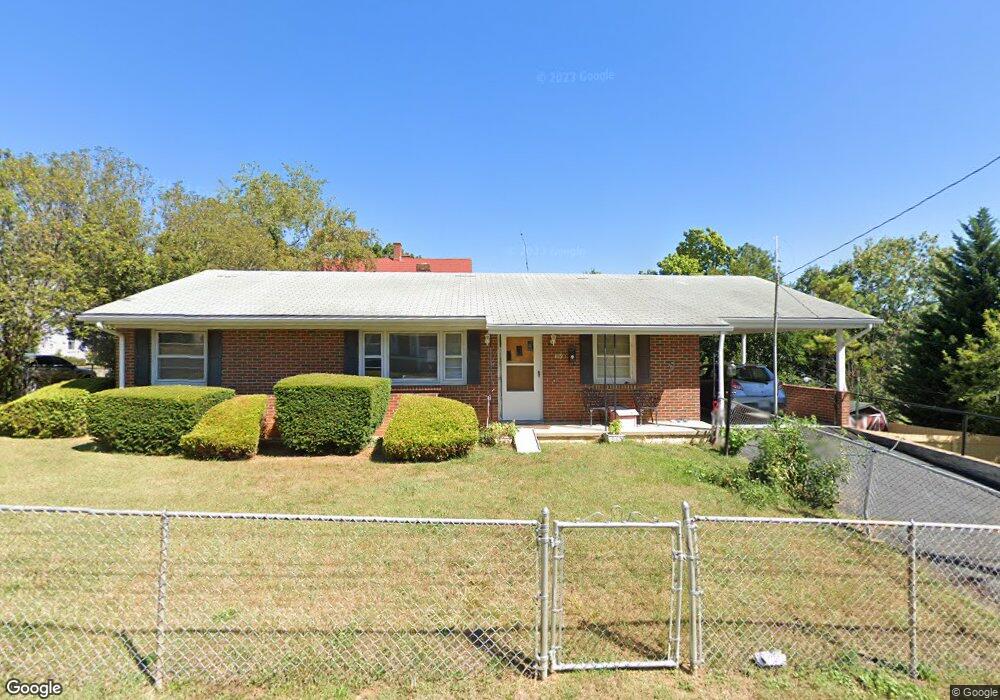 1119 Stoneburner St, Staunton, VA 24401 - photo 1