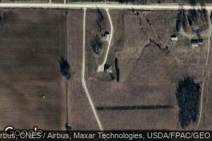 2936 Campfire Rd, Walker, IA 52352