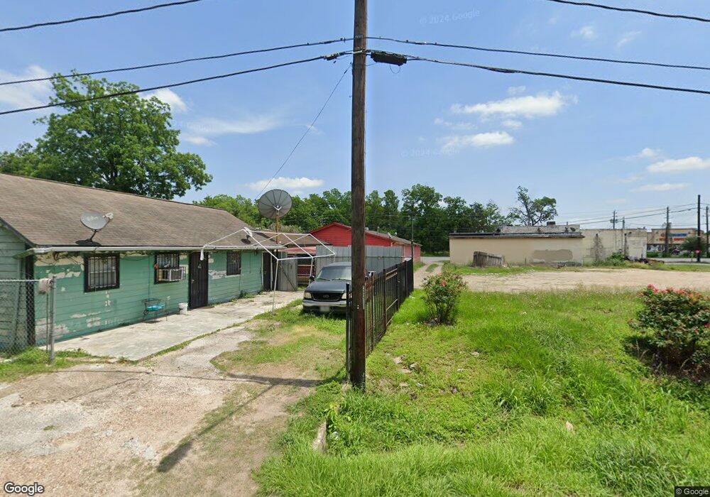 9705 Jensen Dr, Houston, TX 77093 - photo 1