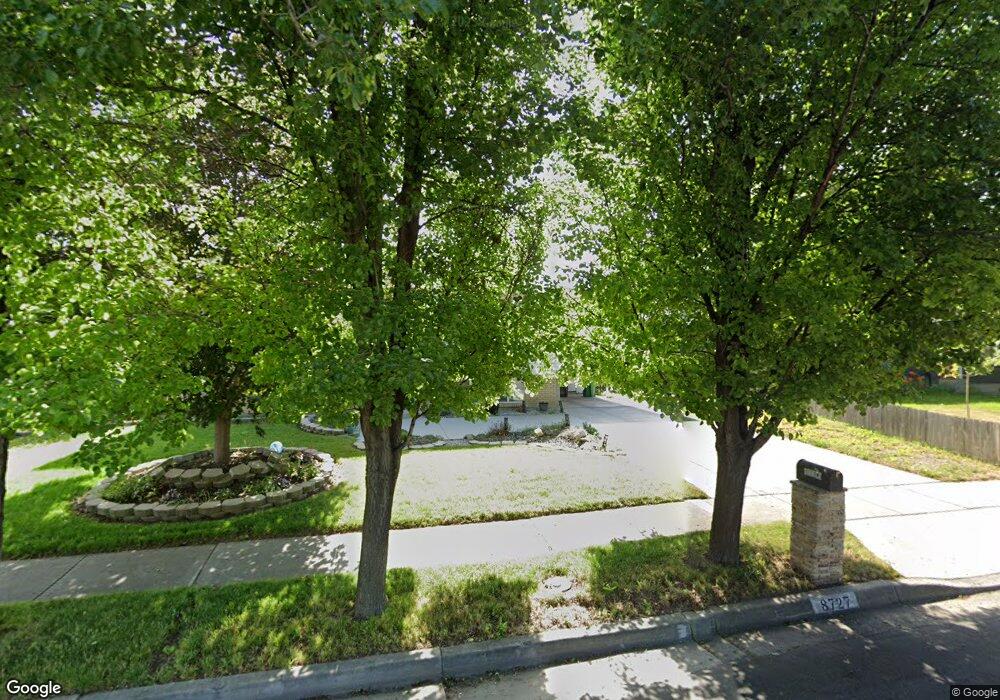 8727 S Spartan Dr, Sandy, UT 84094 - photo 1