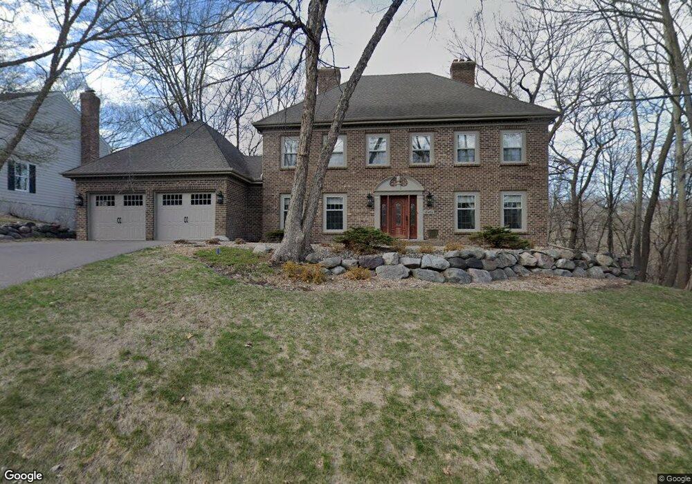 18401 Beaverwood Rd, Minnetonka, MN 55345 - photo 1