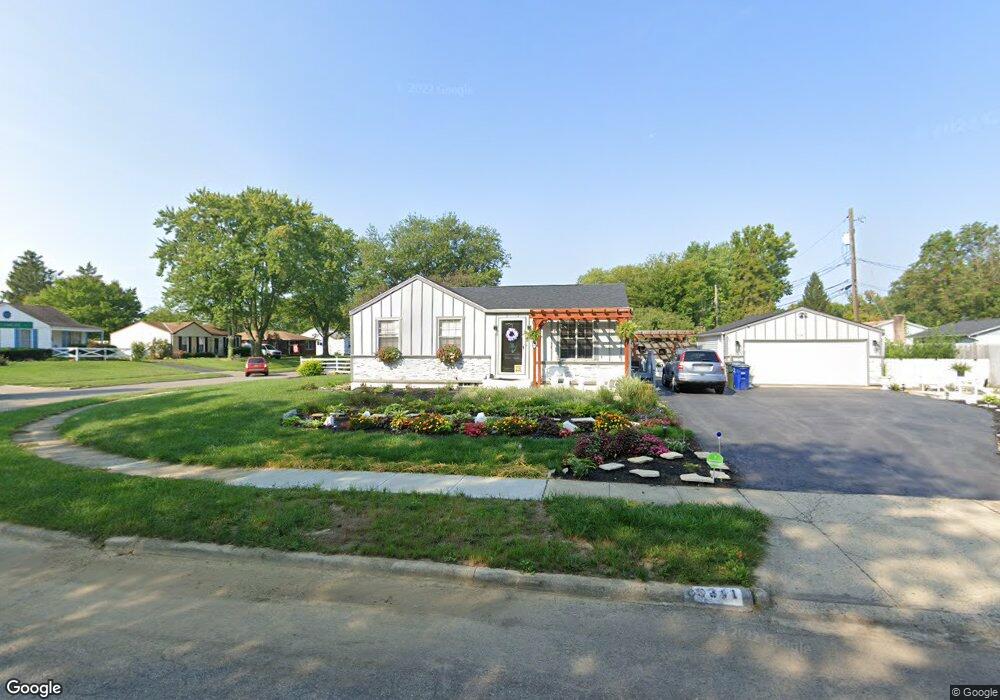 6341 Archmere Square E, Columbus, OH 43229 - photo 1