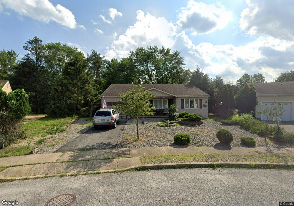 11 Shaw Ct, Toms River, NJ 08757 - photo 1