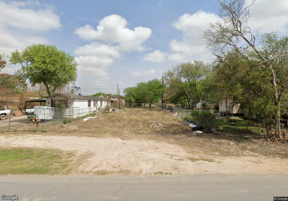 916 Rancho Blanco Rd, Alamo, TX 78516 - photo 1