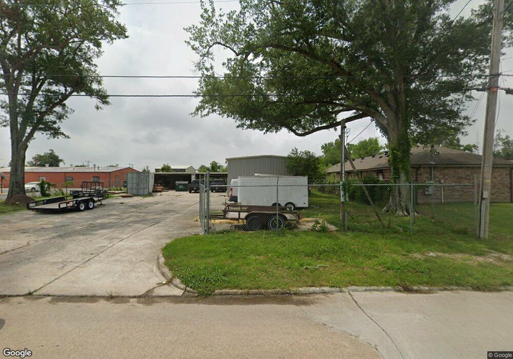 720 Craft St, Lake Charles, LA 70601 - photo 1