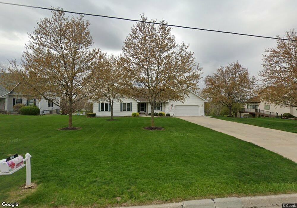 2115 W 15th St S, Newton, IA 50208 - photo 1