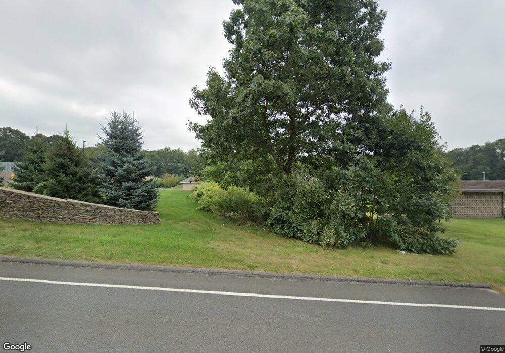 446 Main St N unit A2, Woodbury, CT 06798 - photo 1