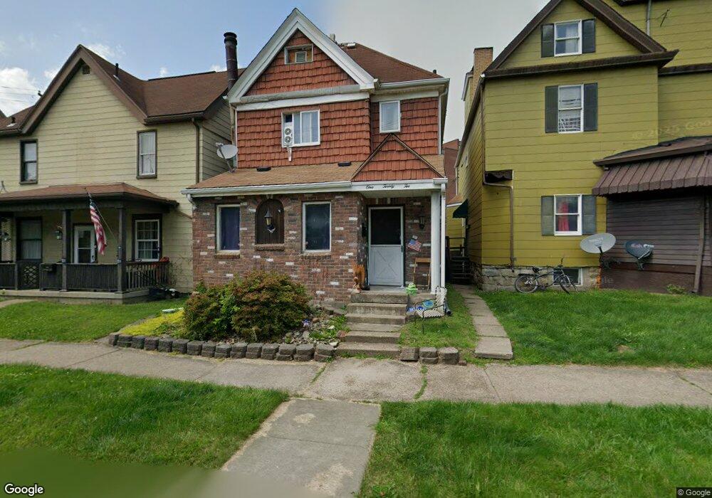 122 Custer Ave, Vandergrift, PA 15690 - photo 1