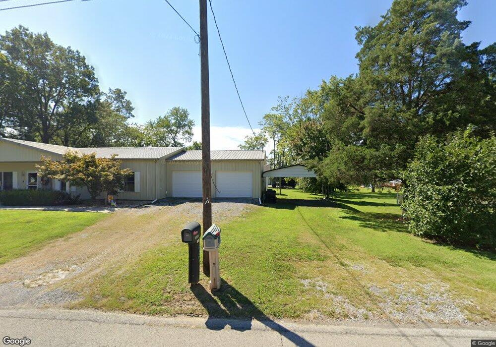 1609 Dorris Heights Rd, Harrisburg, IL 62946 - photo 1