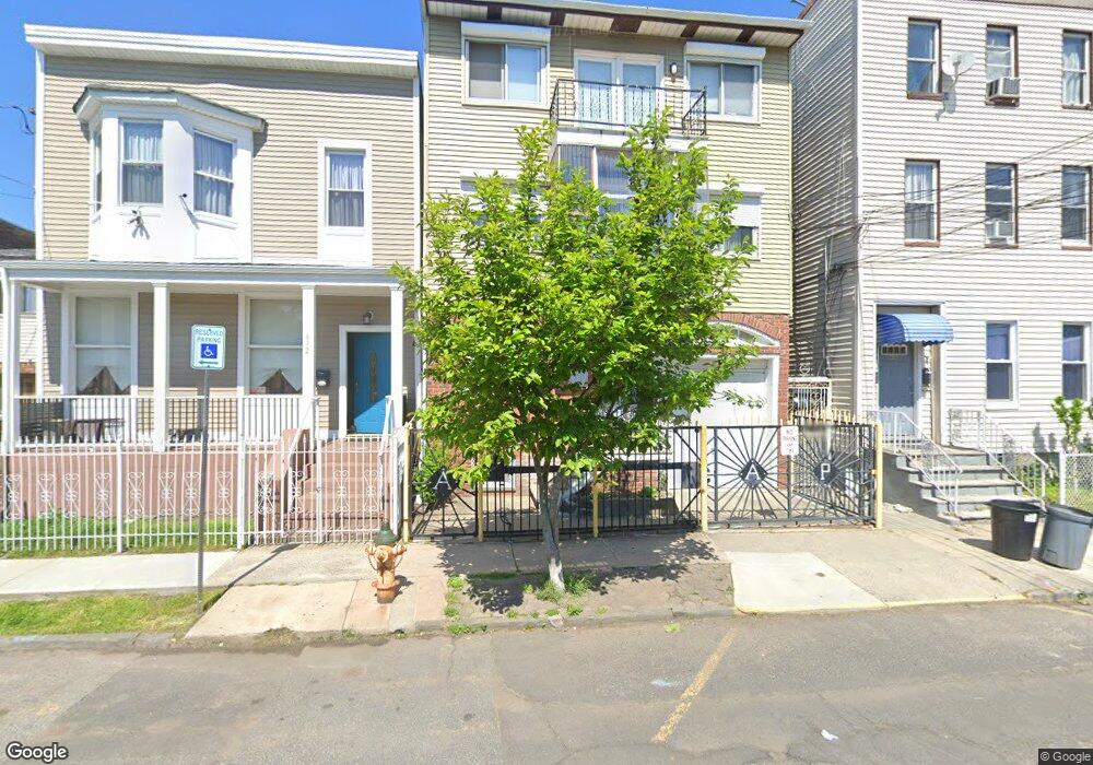614 3rd St, Newark, NJ 07107 - photo 1