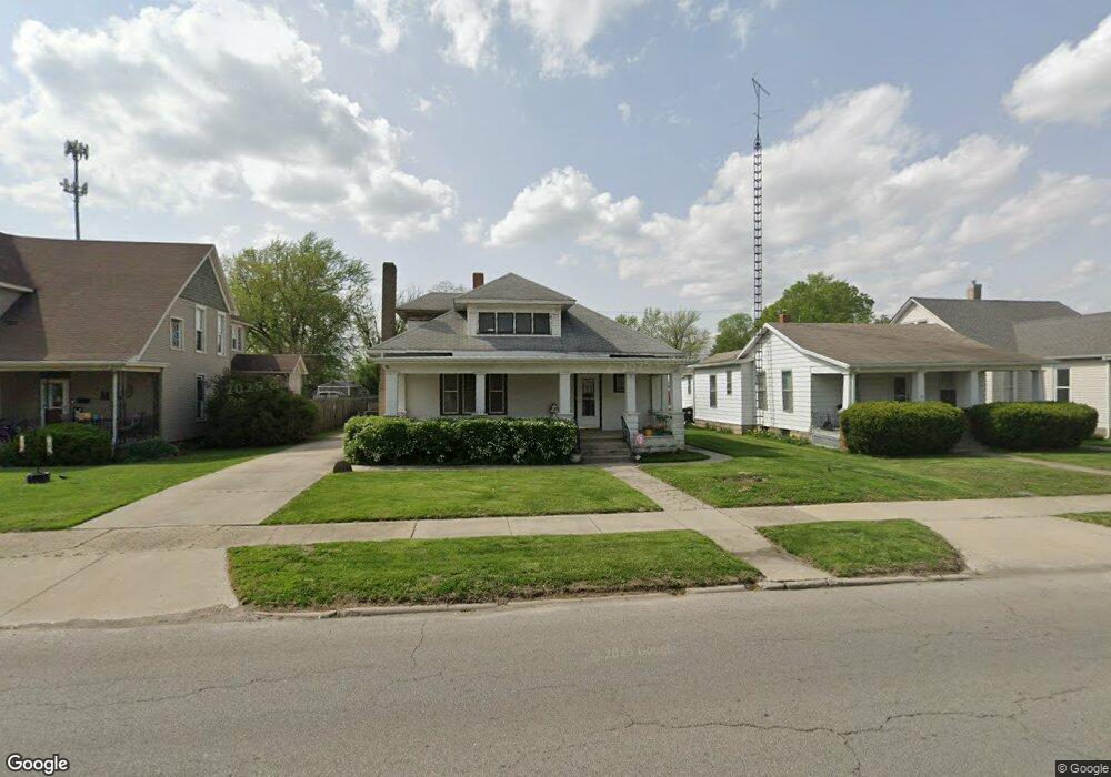 415 S Kickapoo St, Lincoln, IL 62656 - photo 1