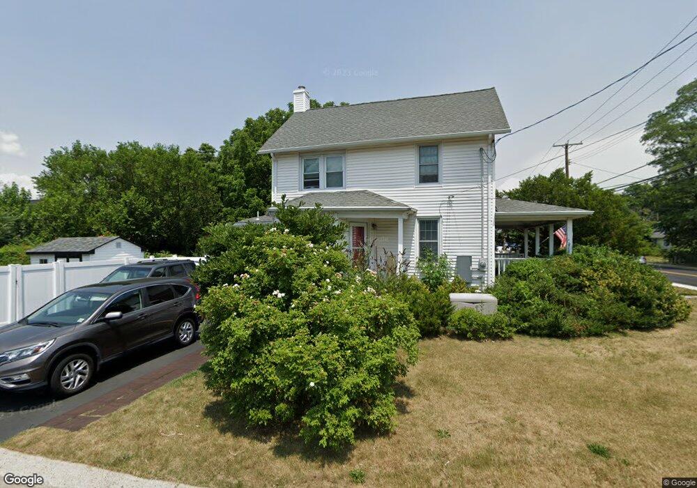 816 Main St, Belford, NJ 07718 - photo 1