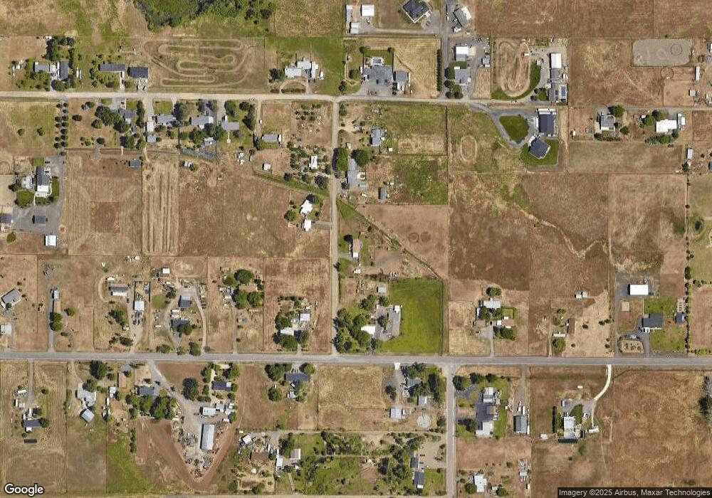 6868 Pico Dr, Central Point, OR 97502 - photo 1