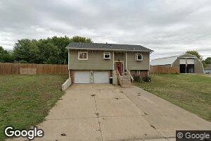 729 Crestview Dr, Ellsworth, KS 67439
