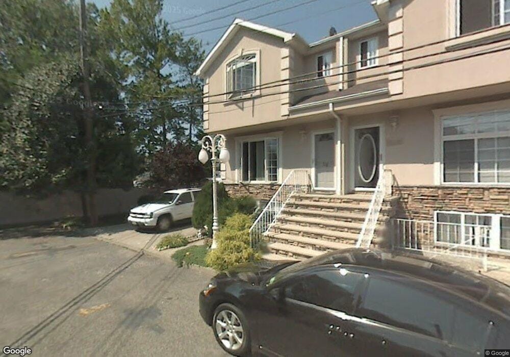 26 Lucy Loop, Staten Island, NY 10312 - photo 1