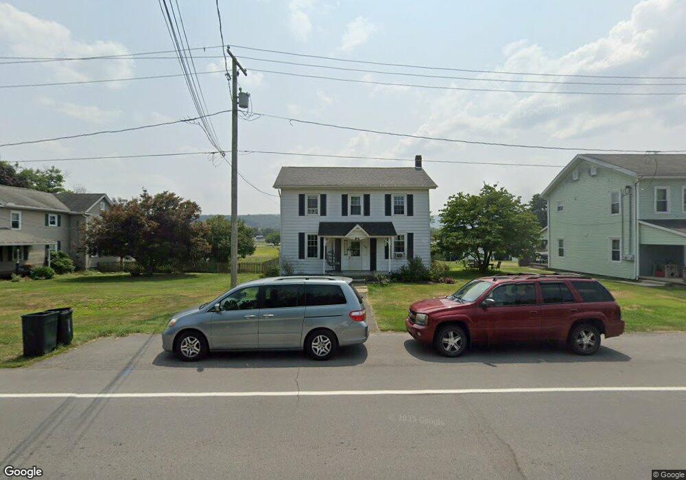 305 W 3rd St, Nescopeck, PA 18635 - photo 1