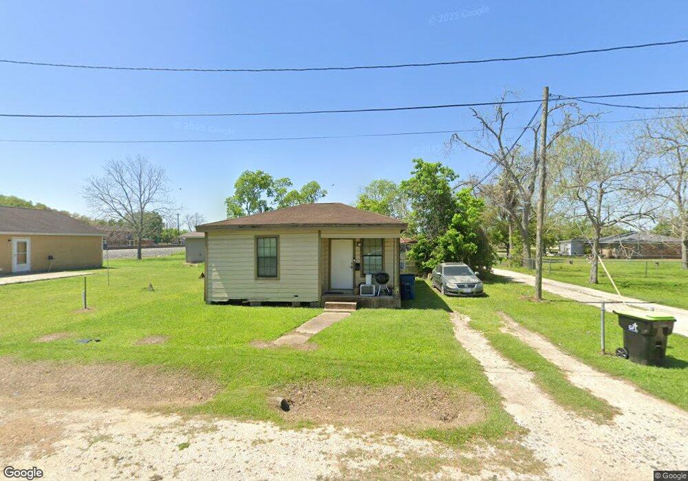 2612 Avenue A, Bay City, TX 77414 - photo 1