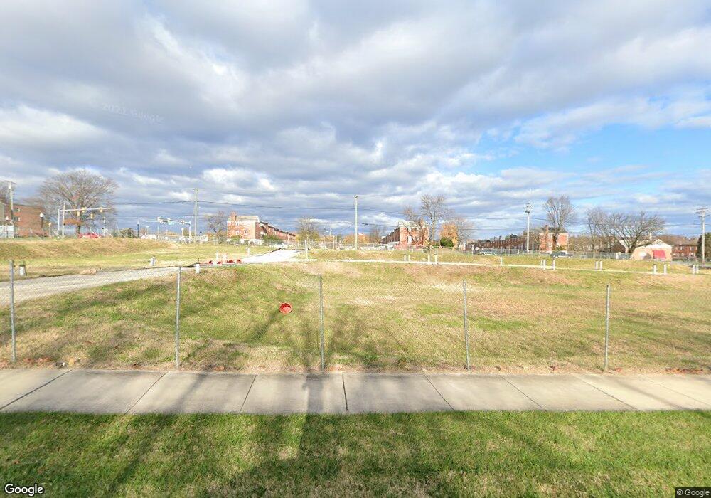 3902 Arborview Rd, Baltimore, MD 21213 - photo 1