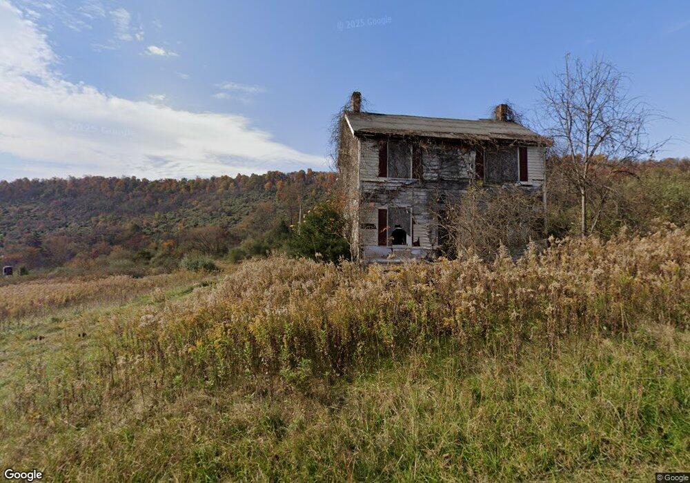 13210 Round Top Rd, Hancock, MD 21750 - photo 1