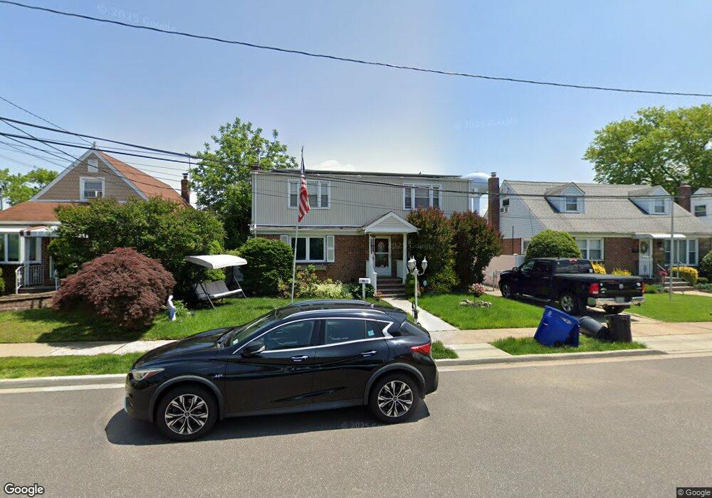 58 12th Ave, Mineola, NY 11501 - photo 1