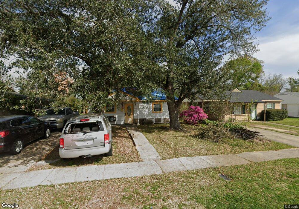 1805 8th Ave, Lake Charles, LA 70601 - photo 1