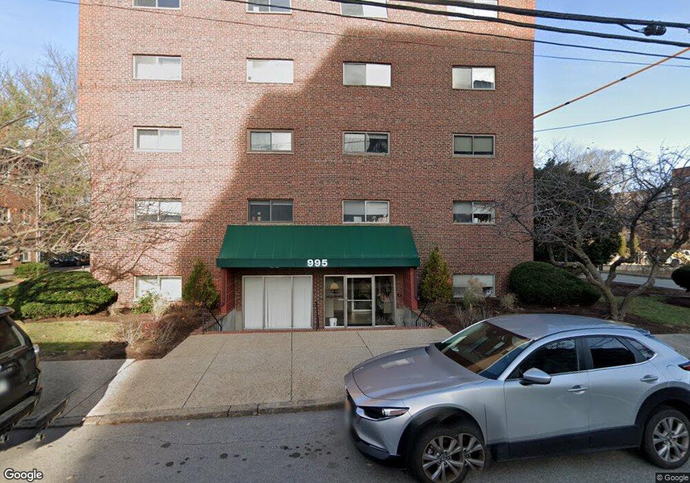 995 Massachusetts Ave unit 202, Arlington, MA 02476 - photo 1