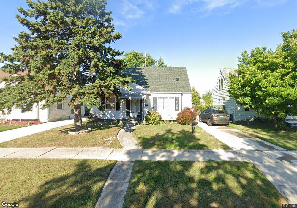 25697 Wiseman St, Roseville, MI 48066 - photo 1