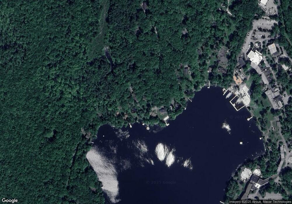 436 W Shore Dr, Hawley, PA 18428 - photo 1