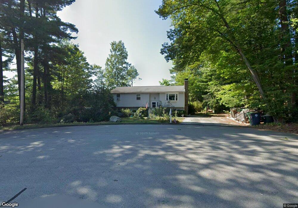 101 Saranac Dr, Nashua, NH 03062 - photo 1