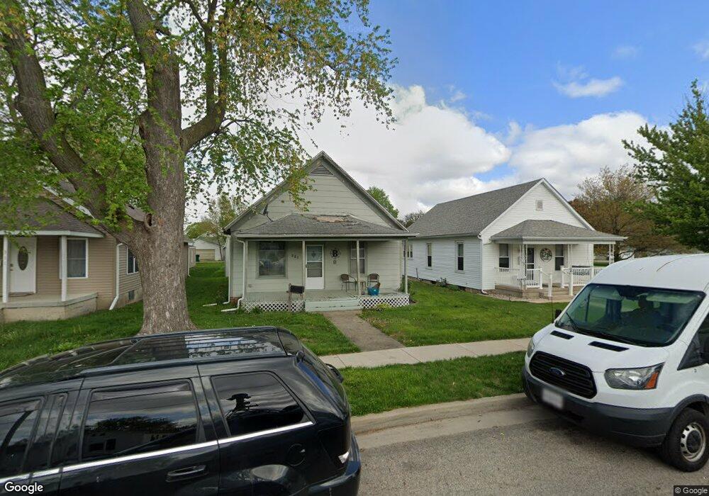 315 N Sherman St, Lincoln, IL 62656 - photo 1