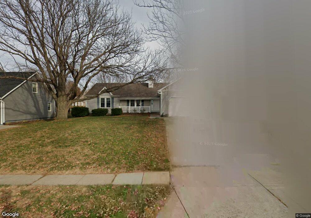 5409 Woodsonia Dr, Shawnee, KS 66226 - photo 1