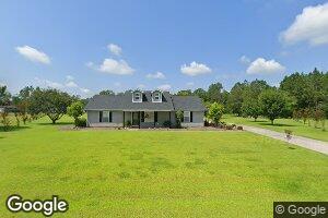 5612 Woodstone Dr, Blackshear, GA 31516