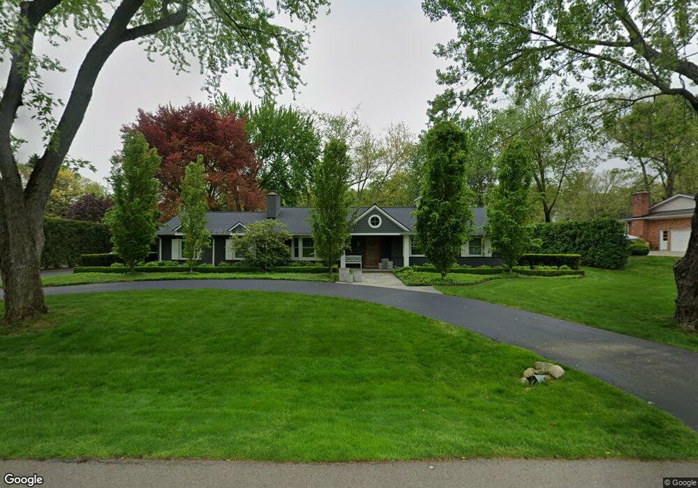 3773 Darlington Rd N, Bloomfield Hills, MI 48301 - photo 1