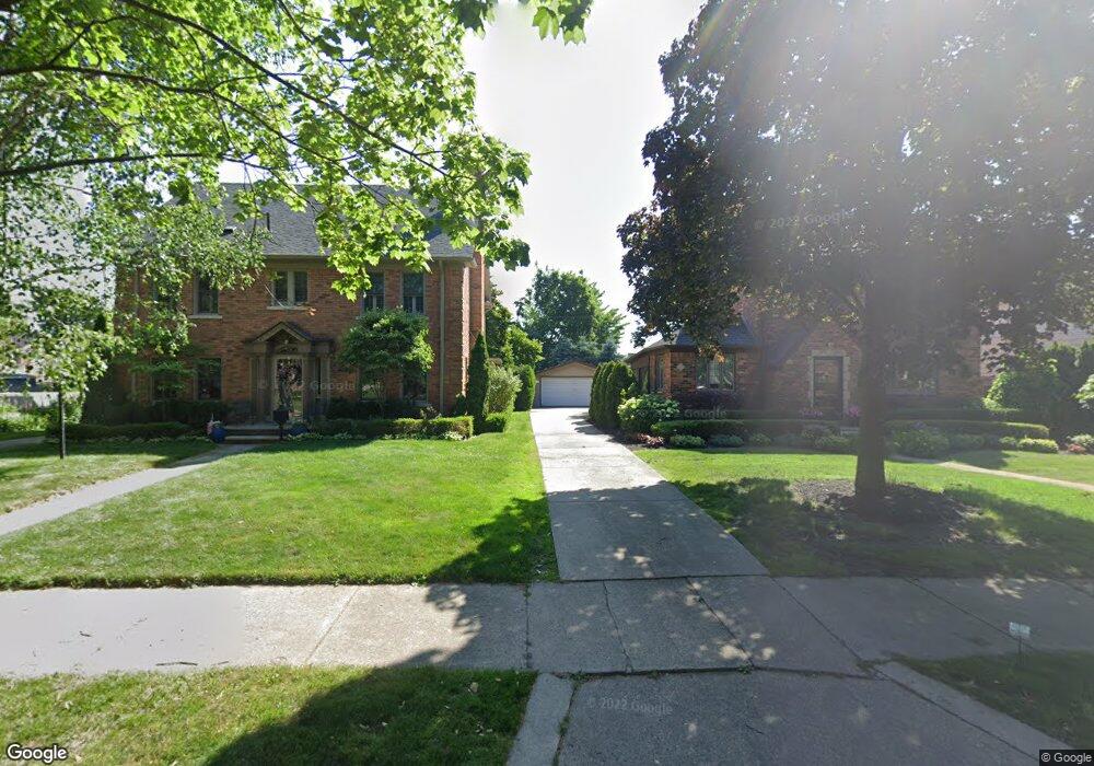 1210 Harvard Rd, Grosse Pointe, MI 48230 - photo 1