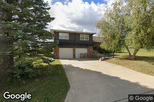 405 Westwood Ave, Strawberry Point, IA 52076