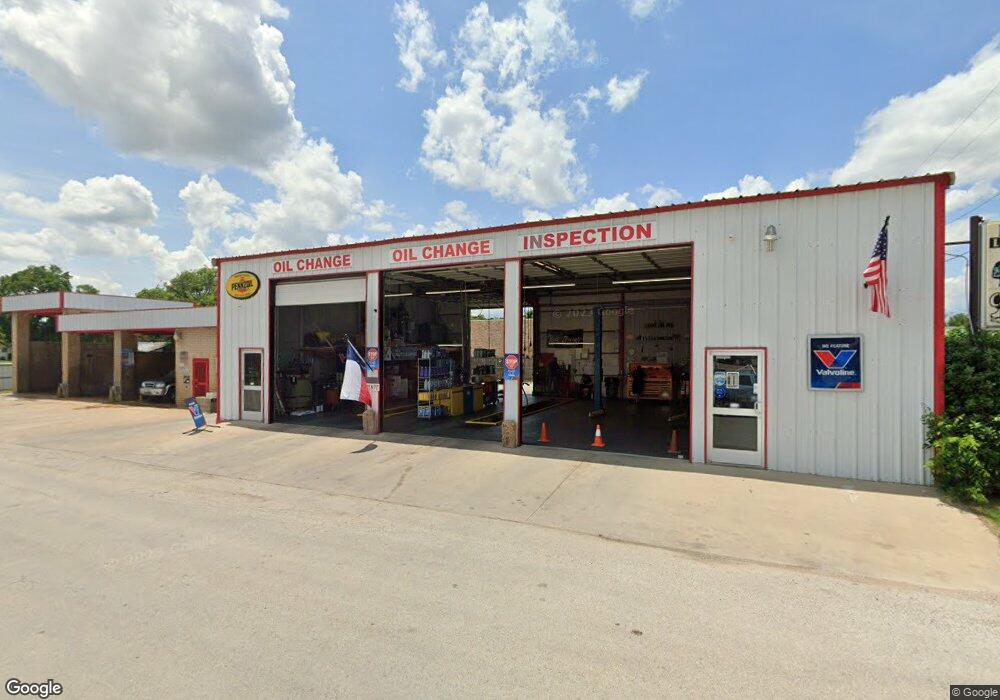 212 E Rock Island Ave, Boyd, TX 76023 - photo 1