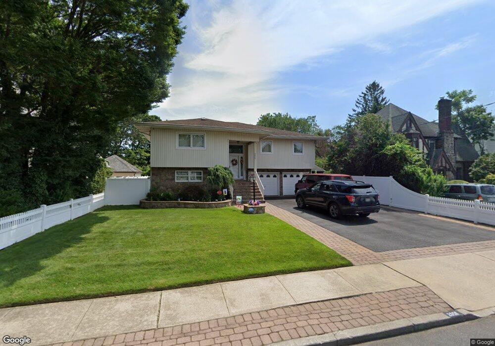 2058 Cornell Place, Merrick, NY 11566 - photo 1