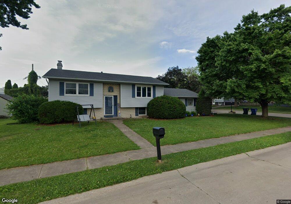 2023 W 66th St, Davenport, IA 52806 - photo 1