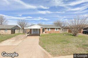 211 Cherokee St, Geronimo, OK 73543
