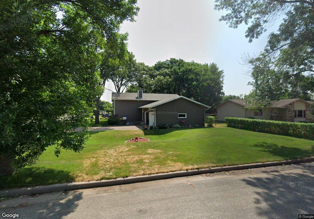 1709 Frisbie Ln, Eau Claire, WI 54703 - photo 1