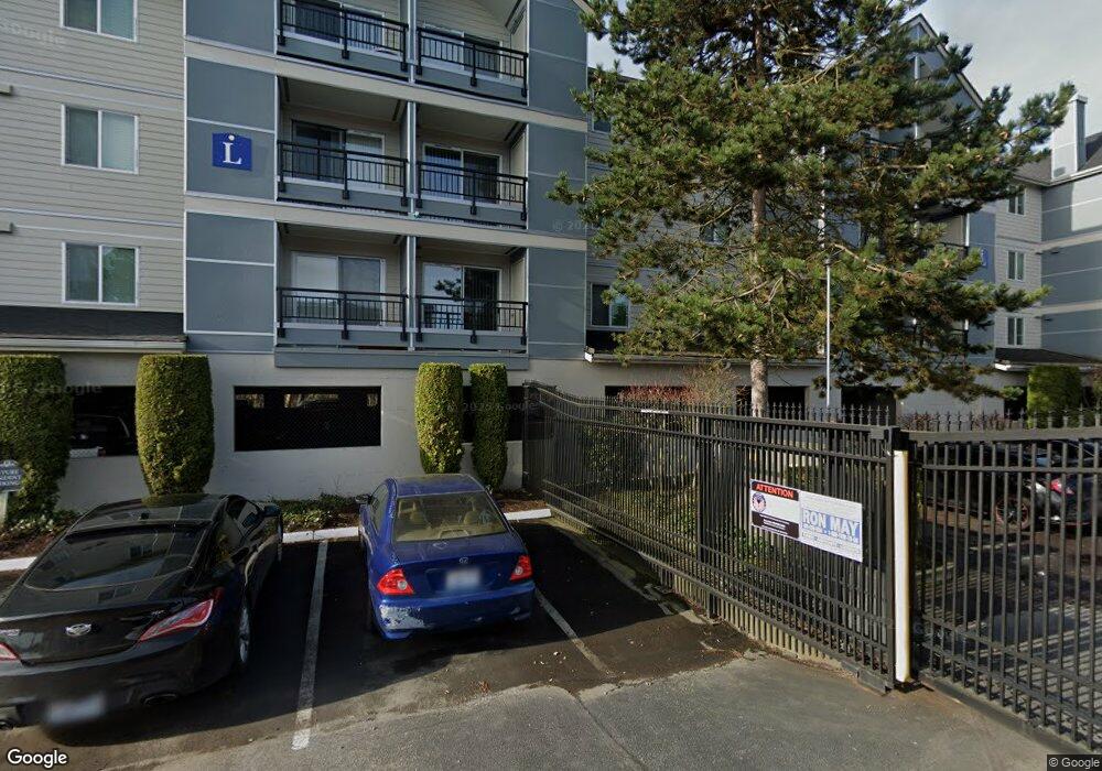 10710 Evergreen Way, Everett, WA 98204 - photo 1