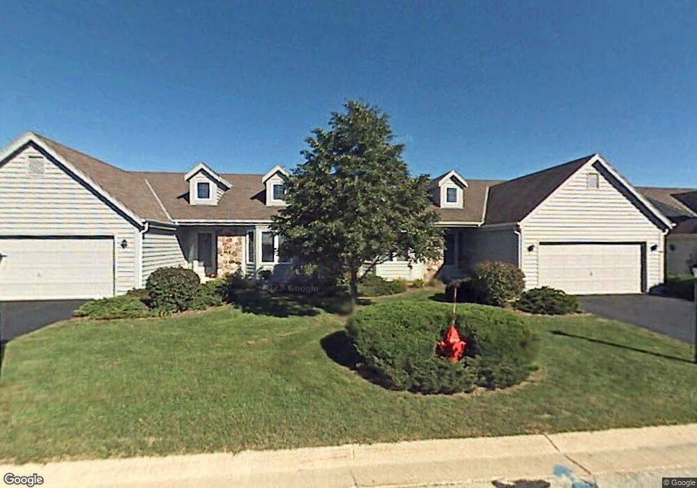 1185 Lansdowne Ct unit V19, Brookfield, WI 53045 - photo 1