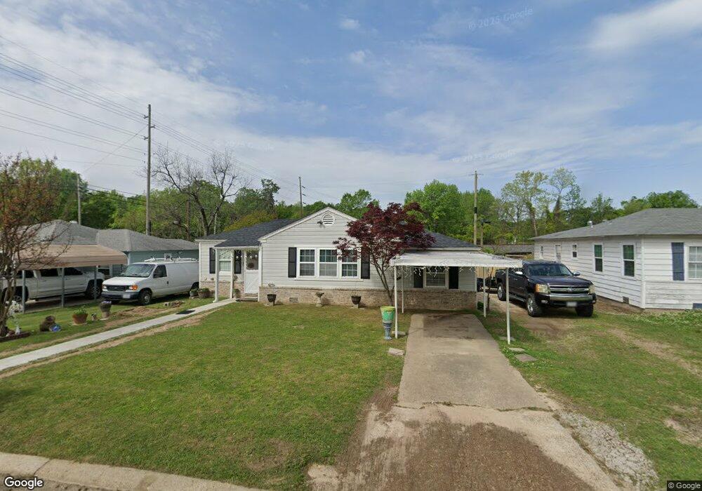 3303 Moore Dr, Texarkana, TX 75503 - photo 1