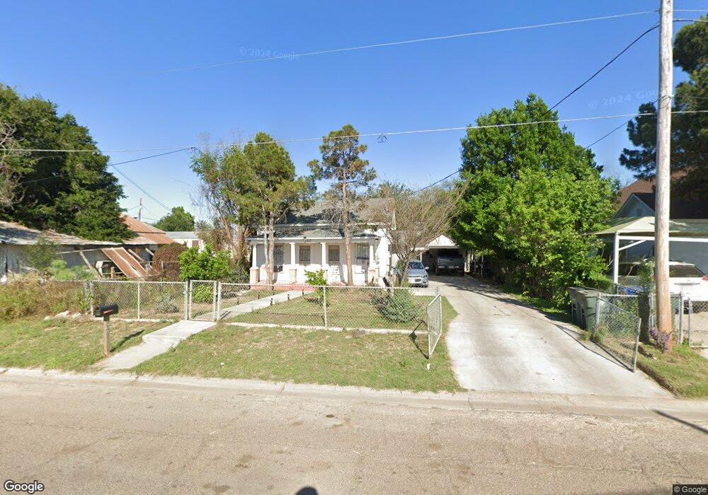 717 Lexington Ave, Laredo, TX 78040 - photo 1