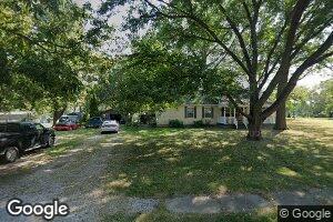 606 2nd St, Keyesport, IL 62253