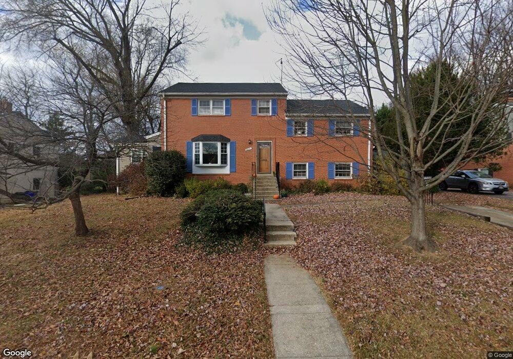 8814 Altimont Ln, Chevy Chase, MD 20815 - photo 1